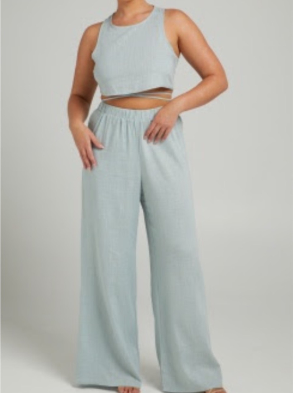 Show po HENSELY CROP TOP WIDE LEG PANTS TWO PIECE SET IN ICY BLUE size 4 NWT
